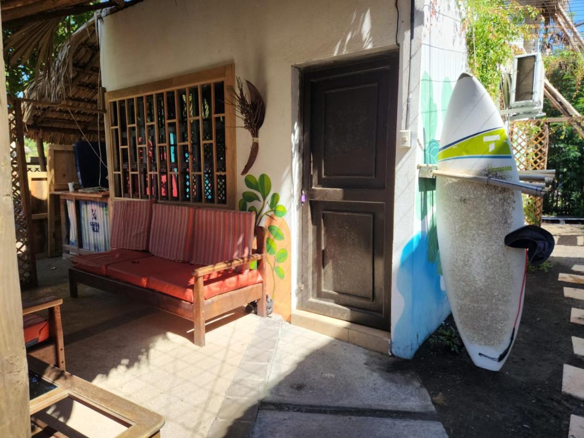Green Belly Surf Hostel El Paredón Buena Vista Εξωτερικό φωτογραφία